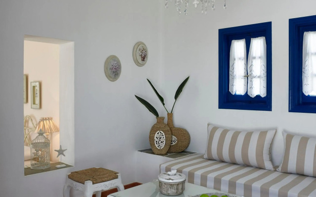 Folegandros Apartments