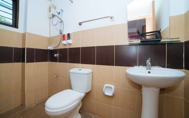 RedDoorz Plus @ Hensonville Angeles City