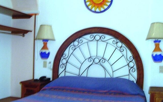 Hotel & Suites Coral