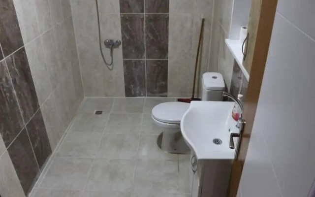 Lacin Apart Hotel