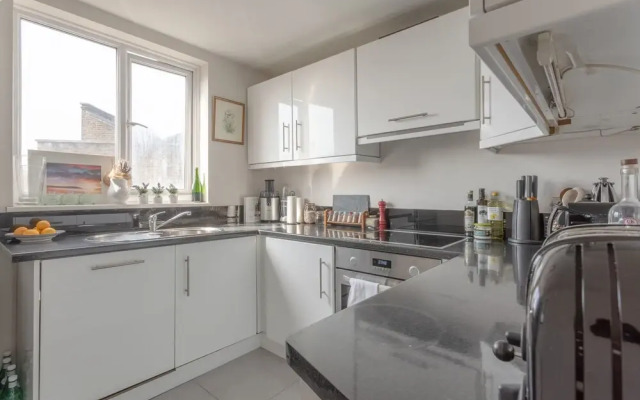 Decorated 1 Bedroom in Ladbroke Grove