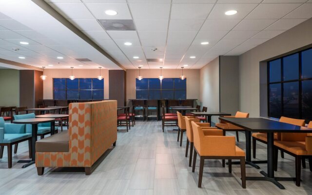 Holiday Inn Express & Suites Grenada by IHG