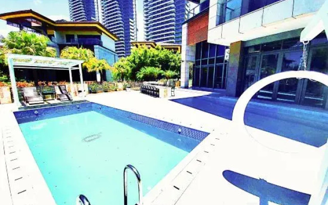 Hailing Island Banxia Time Holiday Villa (Yangjiang Poly Yintan Branch)