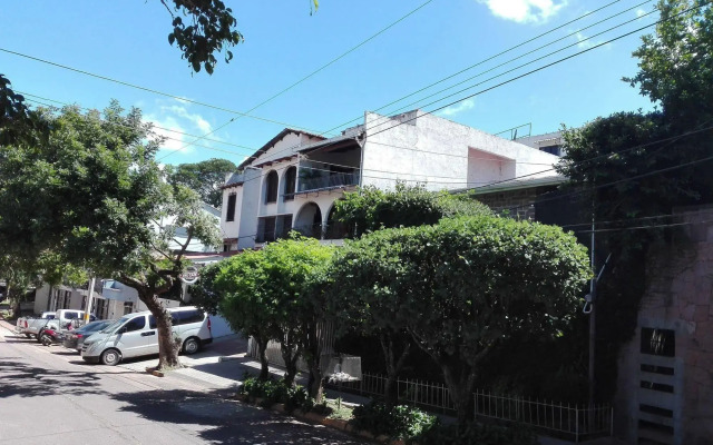 President House Hotel