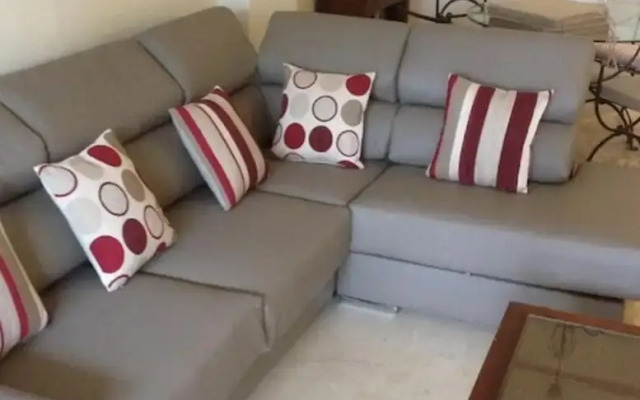 Lovely 2-bed Apartment in Elviria Nr Marbella