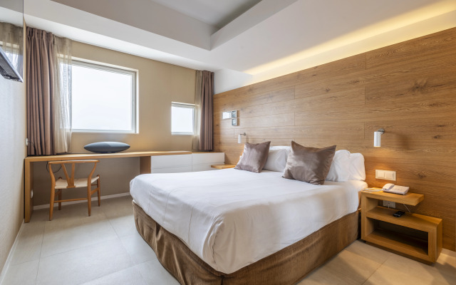 Leonardo Boutique Mallorca Port Portals - Adults Only