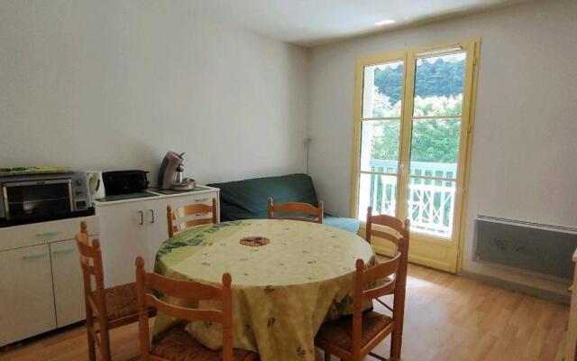 Appartement Cauterets, 3 pièces, 6 personnes - FR-1-234-250