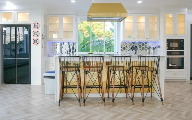 Exquisite Pool Villa I