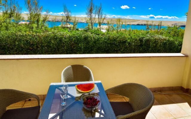 Apartment Marija Pag/Dinjiška 32795