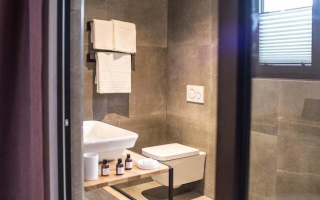 Vault Hotel