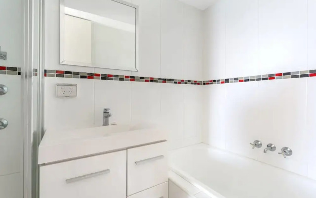 Soldiers Point Road, Harbourside, Unit 02, 07