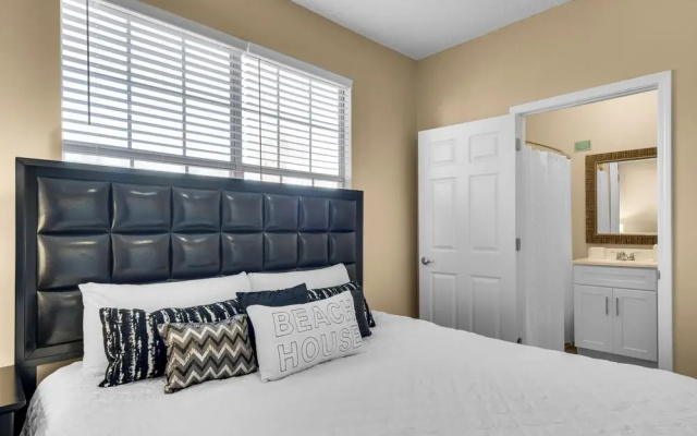 Poinciana Place #123