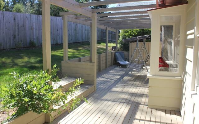 86 Conical Hill Road