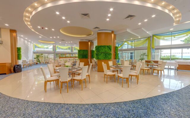 Sol Marina Palace — Adults Only over 16
