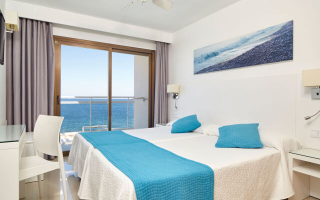 Nereida Aparthotel