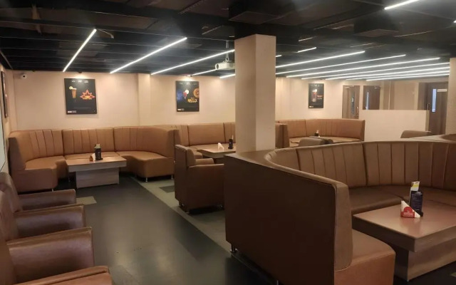 Zip By Spree Hotels Surabi International Vellore