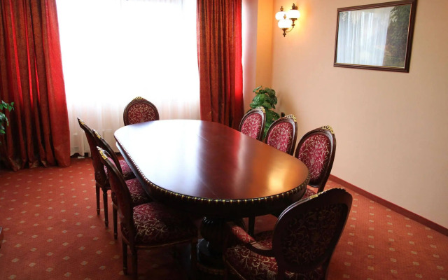 Galleria Hotel