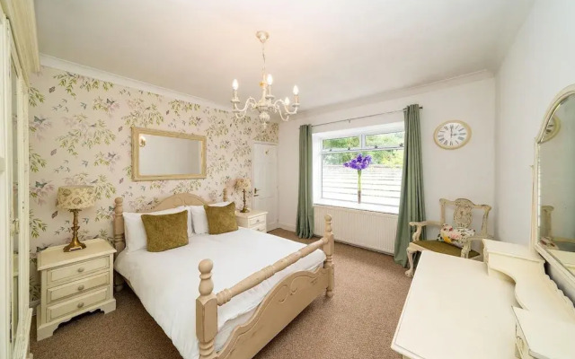 Arddan House - Your Perfect Coastal Retreat