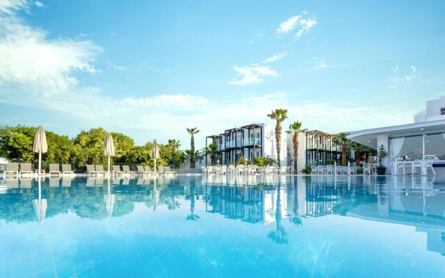 Charm Beach Hotel - All Inclusive