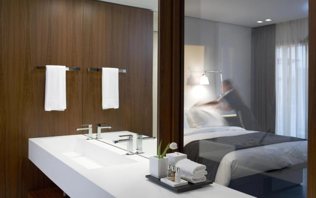 The Met Hotel, a member of Design Hotels