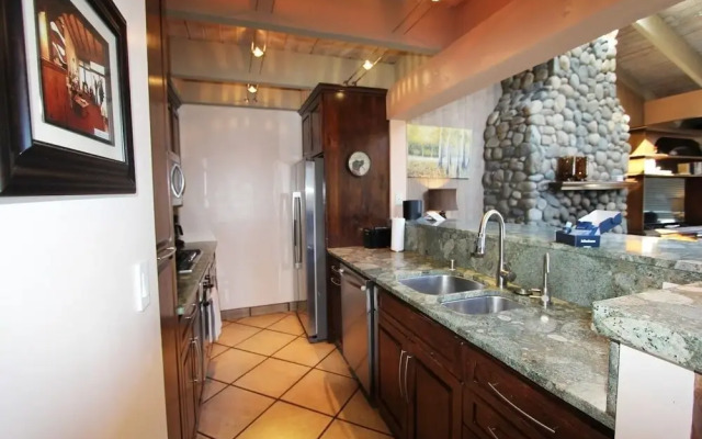 Llc1236 - Lakeside Landing 4 Bedroom Condo