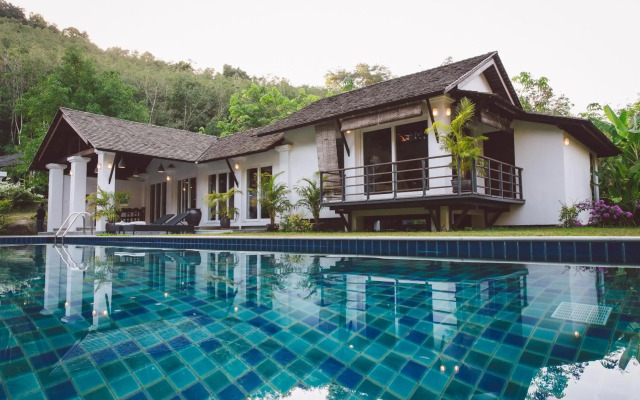 Koyao Bay Pavilions