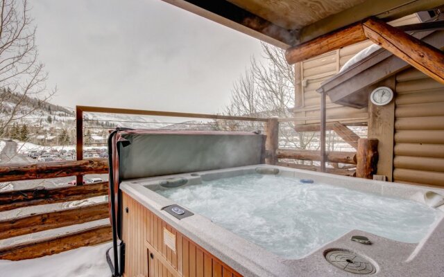 Comstock Lodge by Deer Valley's Signature Collecti