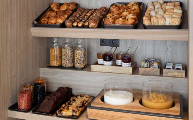 37 Lodge La Défense Courbevoie