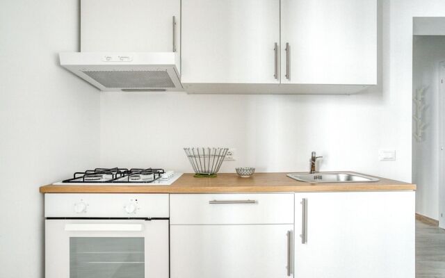 Gorgeous Apartment in Ragusa With Balcony