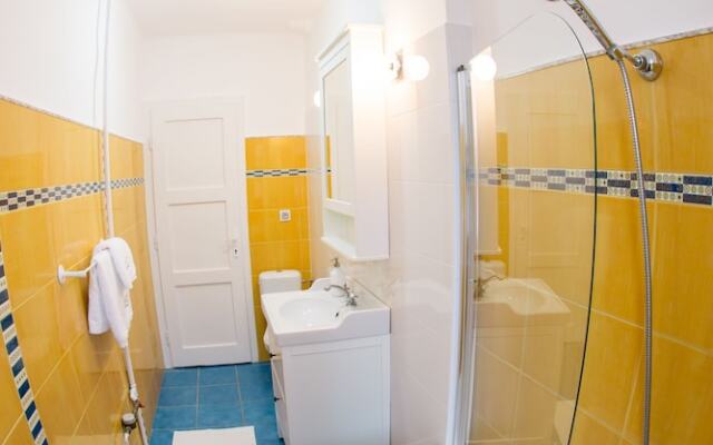 NEO Apartment Horea