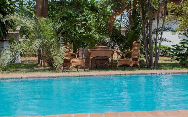 Adlib Executive Lodge