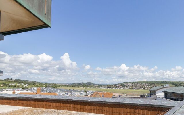 Westbay Penthouse