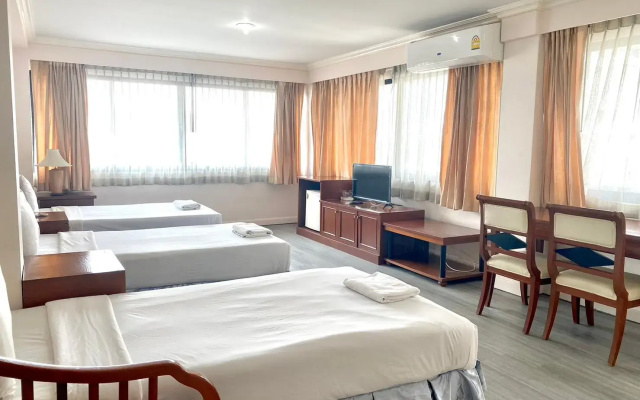 Jumbotel Hotel
