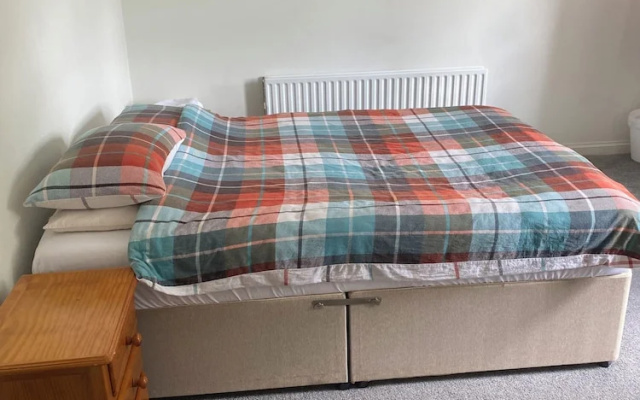 Beautiful 2-bed Apartment
