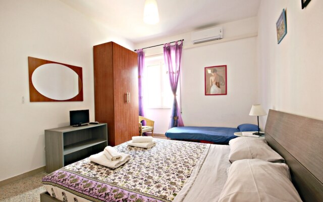 Stairs of Trastevere