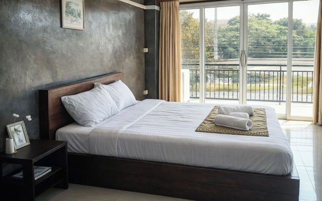 B&T Hostel