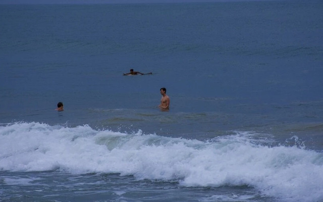 Royal Beach Arugambay