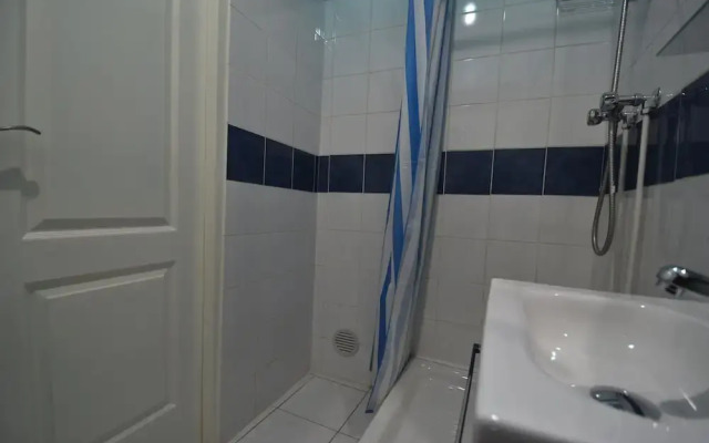 37 Rue Alézard