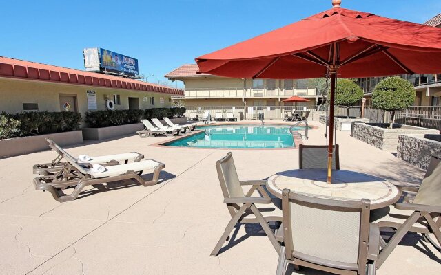Extend-a-Suites - Phoenix Airport