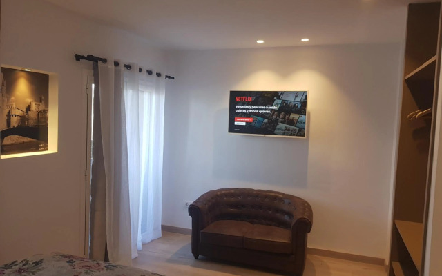 Turistic Girona - Piso de 3 habitaciones