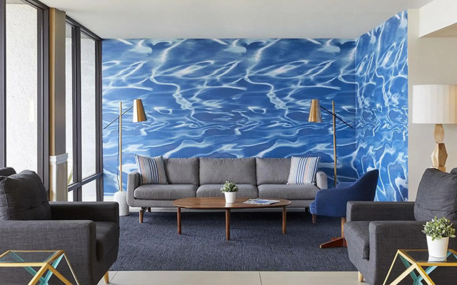 Bay Harbor Hotel