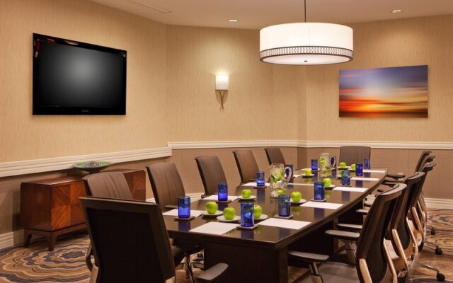 Crowne Plaza Hotel White Plains downtown