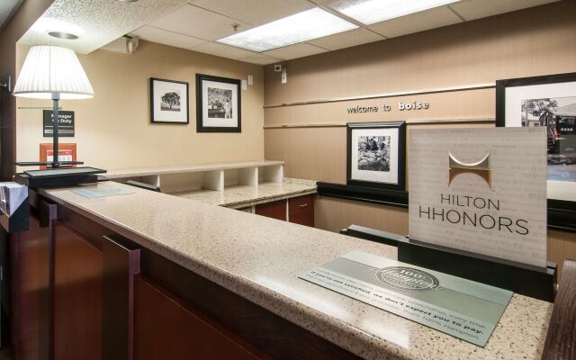 Hampton Inn Boise - Airport