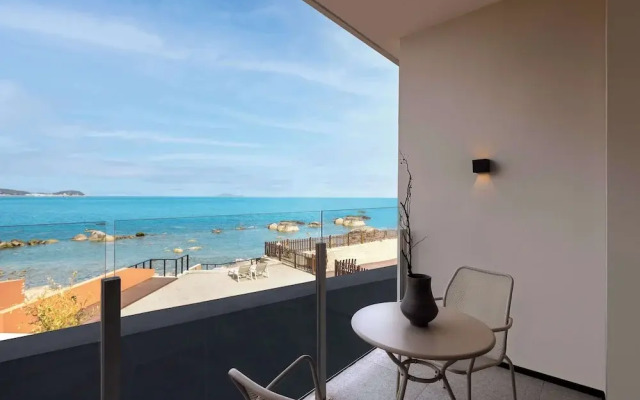 Moya Hotel - Qingdao Laoshan Scenic Area
