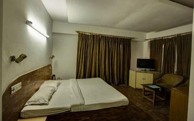 Hotel Kalinga Grand