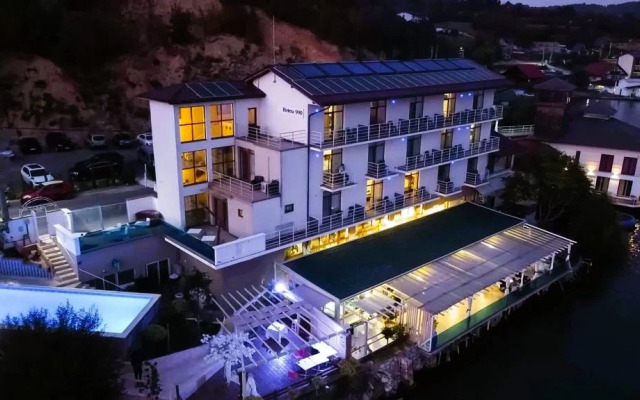 . RIVIERA 990 - Camere de Inchiriat