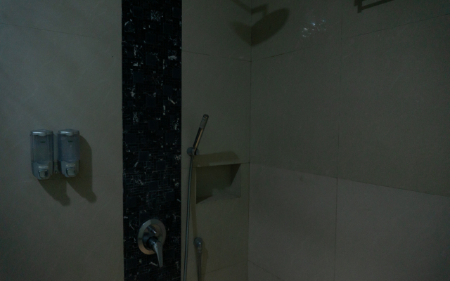 RedDoorz @ Lingkar Luar Street Maumere