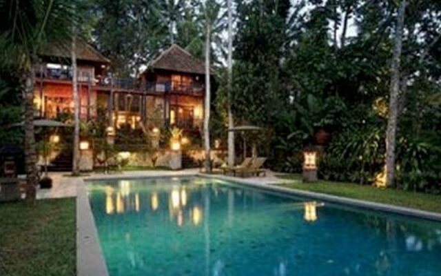 Taman Bebek Bali Resort  Spa