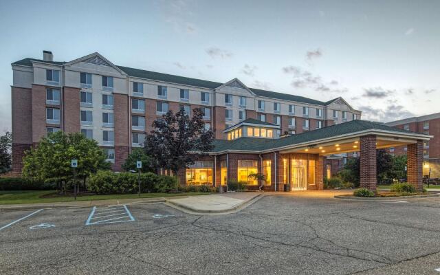 Hilton Garden Inn Detroit Metro Airport