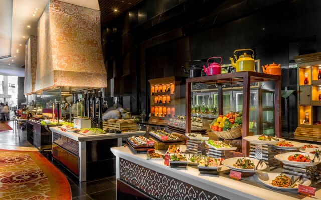 Sofitel Mumbai BKC Hotel